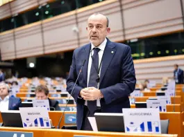 Aurigemma “Ricostruire l’autonomia strategica dell’Europa nella produzione dei medicinali”