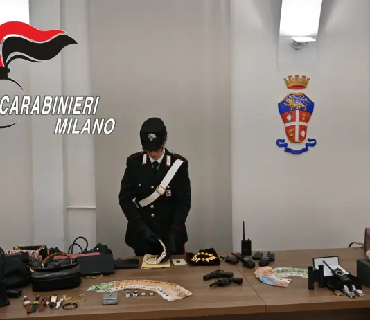 Milano, 21 misure cautelari per furti ad anziani e riciclaggio