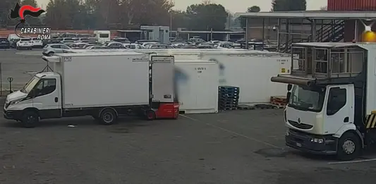 Furto di derrate alimentari all’Aeroporto di Fiumicino, 4 arresti