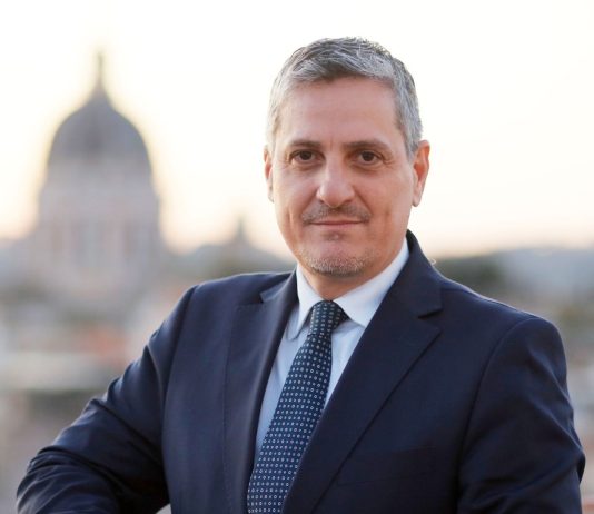 Manovra, Barachini “60 milioni in più per l’editoria scelta fondamentale per la nostra democrazia”