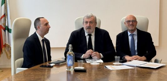 Puglia, dieci milioni per la riqualificazione dell’edilizia residenziale pubblica / Video