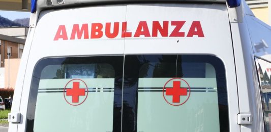 Una donna accoltellata a Catania, è in gravi condizioni: fermato l’ex marito