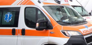 Palermo, 18enne finisce con l’auto contro un albero alla Favorita e muore