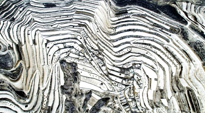 Cina: i paesaggi dell’ottobre lunare fanno da sfondo alla vita quotidiana (1)