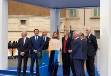Mattarella accende il braciere olimpico dei Giochi Invernali di Milano-Cortina 2026