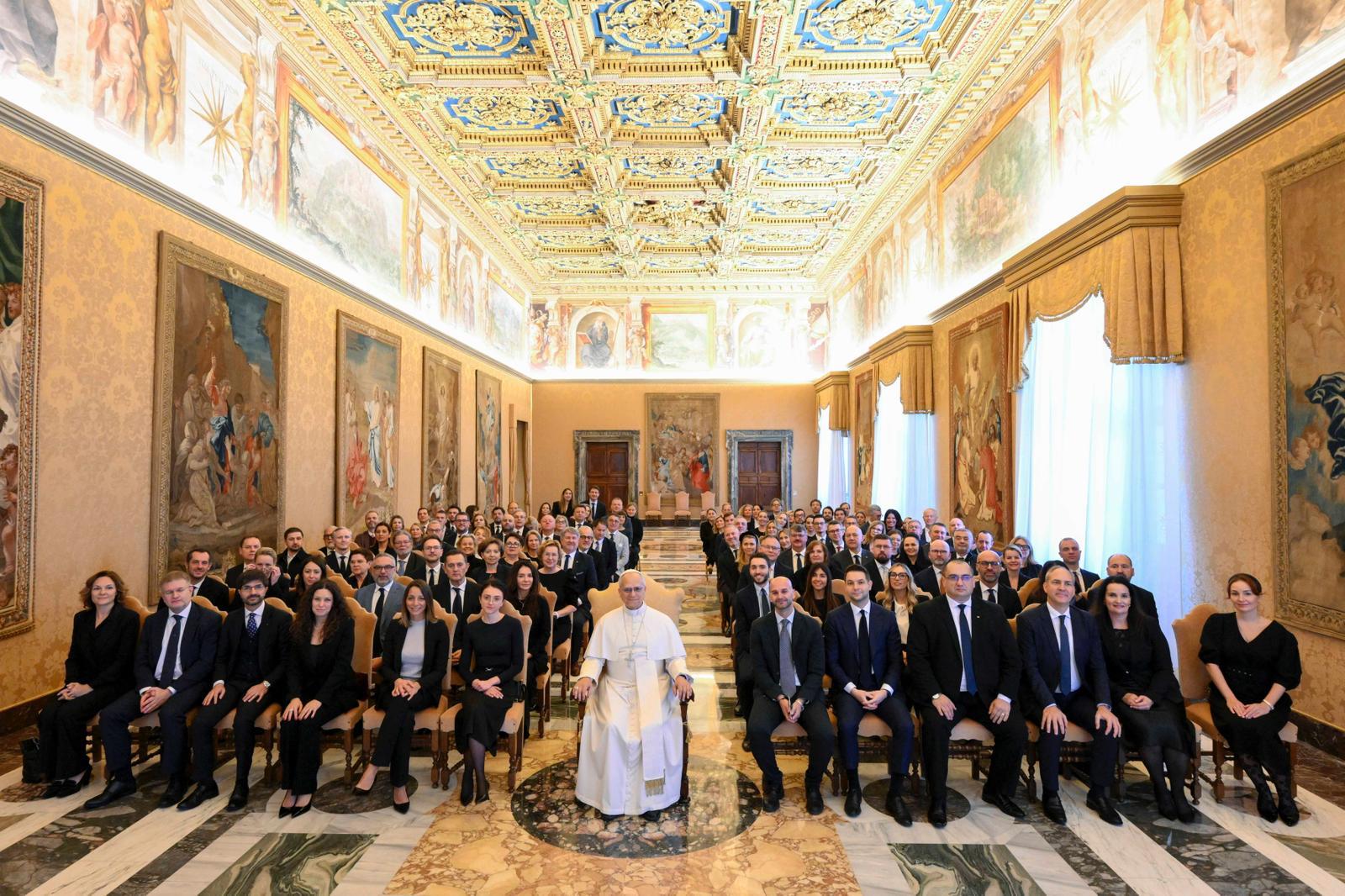 I parlamentari europei Ecr in udienza da Papa Leone XIV, condivisa la difesa delle radici cristiane dell’Ue I parlamentari europei Ecr in udienza da Papa Leone XIV, condivisa la difesa delle radici cristiane dell’Ue