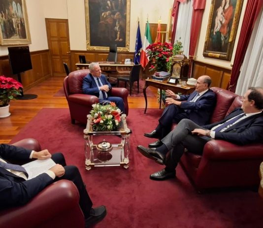 Schifani incontra i vertici di Anci Sicilia “Fondo per i Comuni crescerà di 30 milioni”