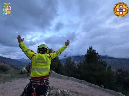 Soccorso Alpino e Speleologico Siciliano, tratto in salvo un escursionista svedese infortunato su un sentiero nel Palermitano
