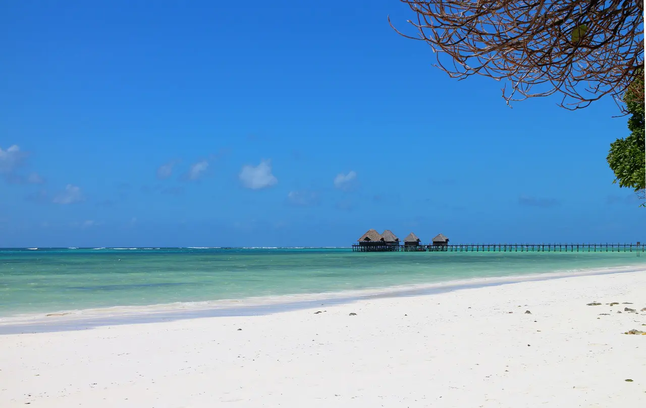 spiaggia bianca Zanzibar