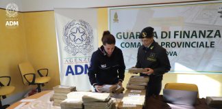 Maxi sequestro di due tonnellate di cocaina all’interno del Porto di Genova / Video