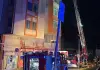 Incendio nella notte nel grattacielo di Ferrara, Torre B dichiarata inagibile. Il sindaco Fabbri “Garantiremo accoglienza ai cittadini coinvolti”