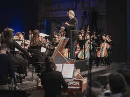 Il maestro Riccardo Muti dirige i Cherubini nel carcere di Opera / Foto