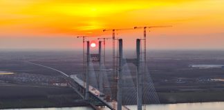 Cina: Dongying, completata costruzione di ponte autostradale-ferroviario (2)