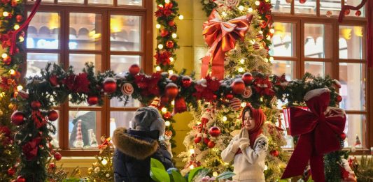 Cina: cresce il turismo invernale nel quartiere barocco di Harbin (1)