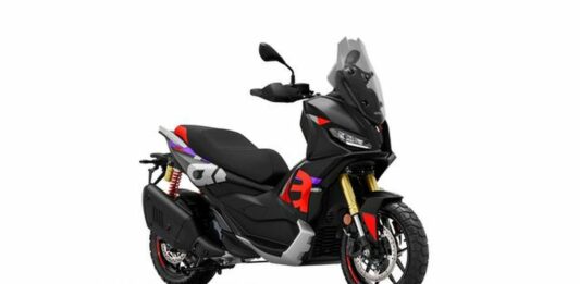 SR GT 400, Aprilia porta l’avventura nel mondo scooter