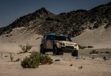Defender si appresta al debutto al Dakar Rally