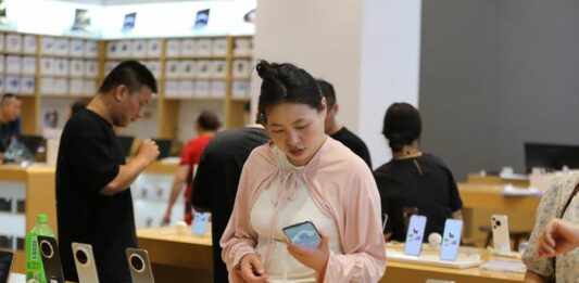 Cina, vendite beni di consumo con programma trade-in a 2.600 mld yuan nel 2025