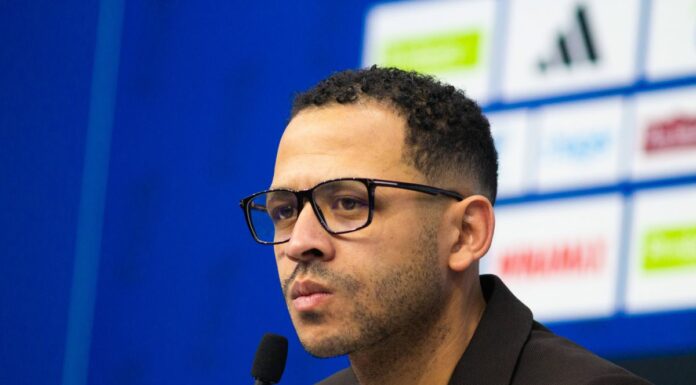 Rosenior nuovo allenatore del Chelsea, contratto fino al 2032