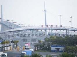 Cina, dal 2018 transitati 100 milioni di veicoli su ponte Hong Kong-Zhuhai-Macao