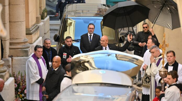 Brigitte Bardot, a Saint-Tropez l’ultimo saluto