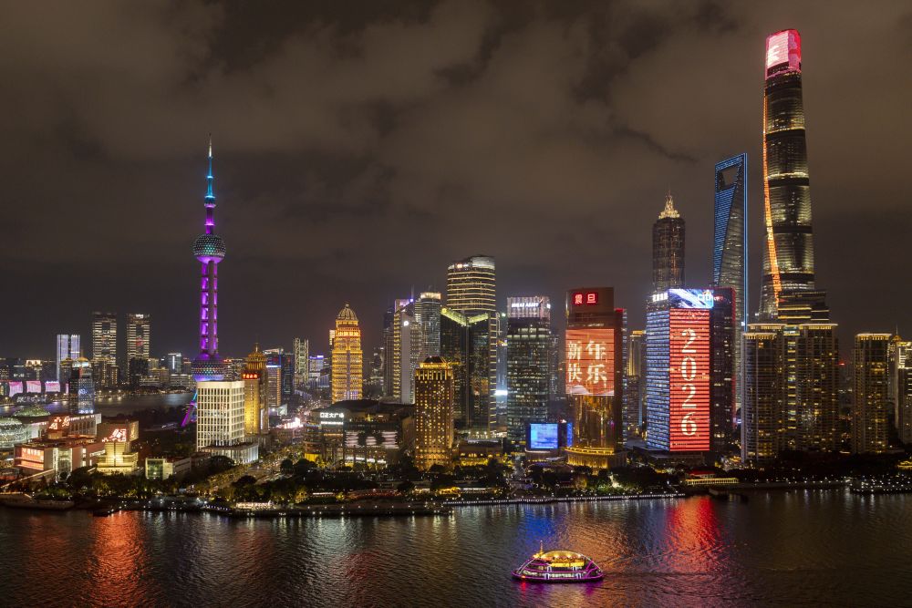 geronimo it il-sindaco-sadegholvaad-invia-gli-auguri-a-gianni-morandi-che-compie-gli-anni-A57540 009