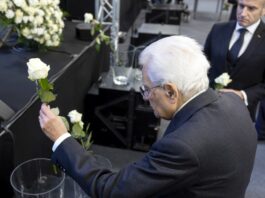 Mattarella alla cerimonia in memoria delle vittime dell’incendio di Crans-Montana