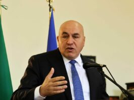 Crosetto “Onore al coraggio e alla determinazione dei cittadini iraniani”