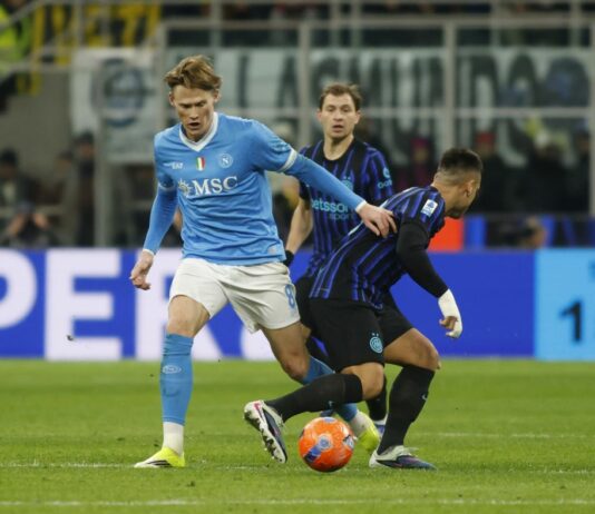 Inter-Napoli 2-2, McTominay riprende due volte i nerazzurri