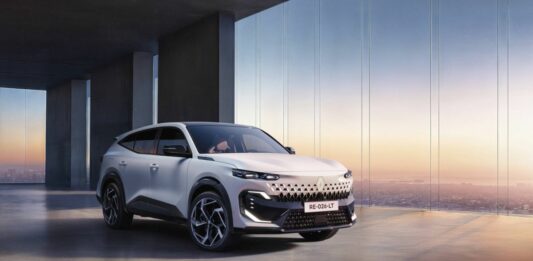 Renault Filante, nuovo modello flagship internazionale della casa della Losanga
