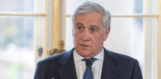 Colono armato minaccia due Carabinieri in Cisgiordania, Tajani convoca l’ambasciatore di Israele