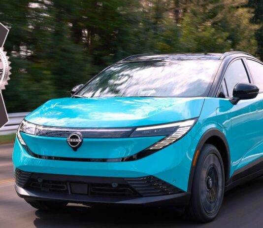 Nissan Leaf migliore auto compatta al mondo per Women’s Worldwide Car of the Year