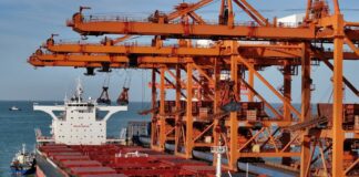 Cina, commercio estero in aumento del 3,8% nel 2025