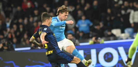 Il Napoli sbatte contro il muro del Parma, è 0-0 al “Maradona”