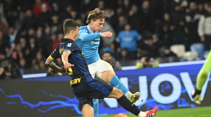 Il Napoli sbatte contro il muro del Parma, è 0-0 al “Maradona”