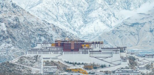 Cina, il Pil di Lhasa supera per la prima volta i 100 miliardi di yuan