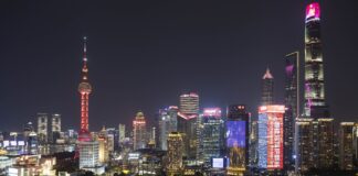 Cina, i consumi di elettricità superano i 10 trilioni di kwh nel 2025