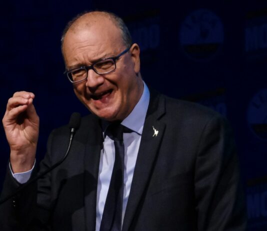 Valditara “Sulla card docente altro che tagli, è stata ampliata la platea ai precari”