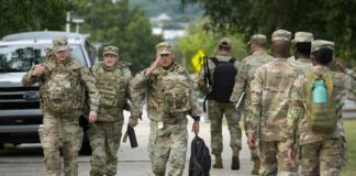 Il Pentagono allerta 1.500 soldati da schierare in Minnesota