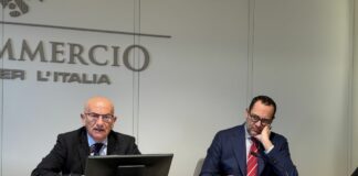 Economia italiana in miglioramento, per Confcommercio Pil a +0,9 nel 2026