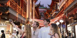 Cina, a Shanghai record di visitatori nel 2025