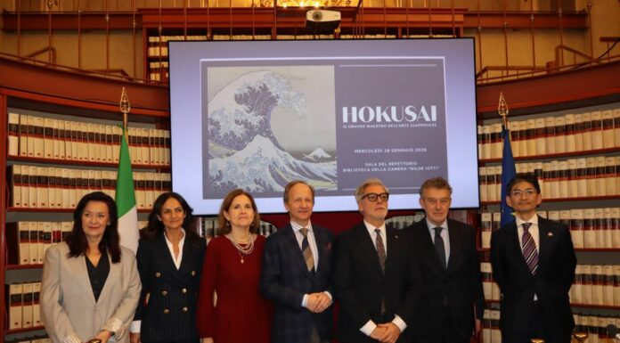 Presentata in anteprima alla Camera la mostra sull’artista giapponese Hokusai