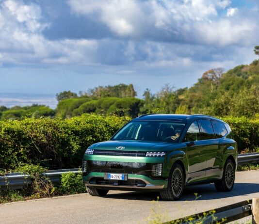 Hyundai IONIQ 9 ottiene i massimi riconoscimenti di sicurezza globali