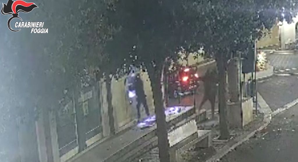 geronimo it ivana-spagna-tracy-spencer-e-gli-altri-miti-della-musica-dance-degli-anni-ottanta-hanno-fatto-scatenare-la-perla-verde-A40451 009