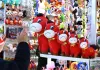 Cina: peluche con errore di cucitura diventa virale (1)
