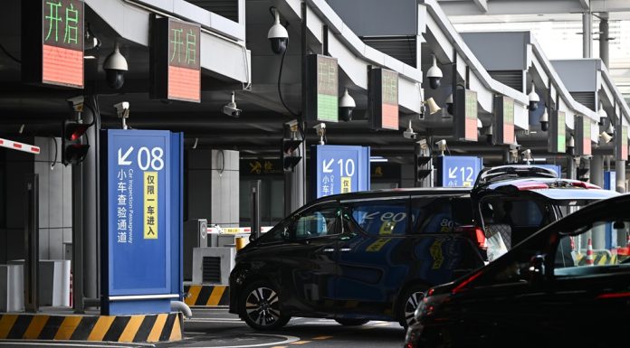 Cina: ponte Hong Kong-Zhuhai-Macao ha gestito oltre 100 mln transiti dal 2008 (1)