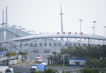 Cina: ponte Hong Kong-Zhuhai-Macao ha gestito oltre 100 mln transiti dal 2008 (2)