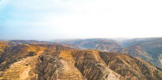 Cina: completata galleria Jinjiagou lungo ferrovia Yan’an-Yulin (2)