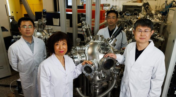 Cina: svolta su materiali ferroelettrici per archiviazione dati (2)