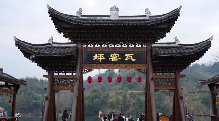 La rinascita di Chenzhou: il turismo sfrutta il fascino dei vecchi edifici (1)