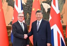 Cina: Xi Jinping incontra il primo ministro britannico a Pechino (1)